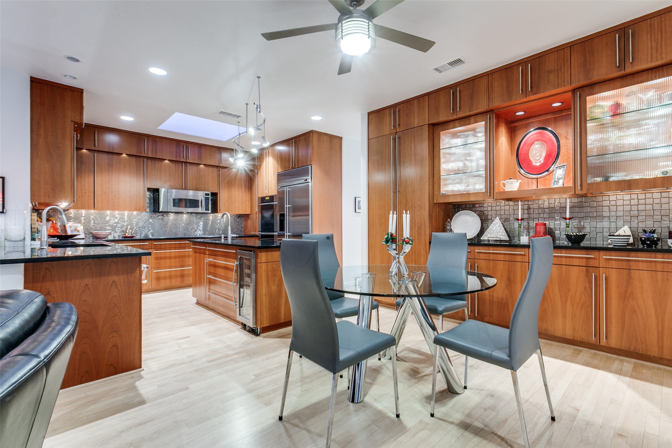 5804 Preston Fairways Drive Dallas TX 75252