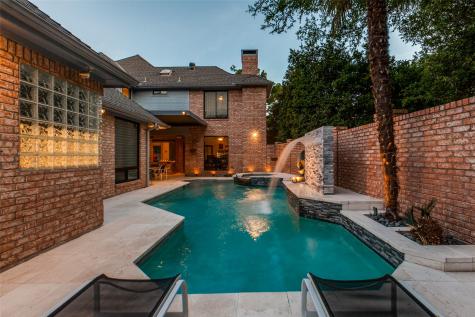 5804 Preston Fairways Drive Dallas TX 75252