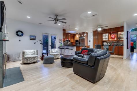 5804 Preston Fairways Drive Dallas TX 75252
