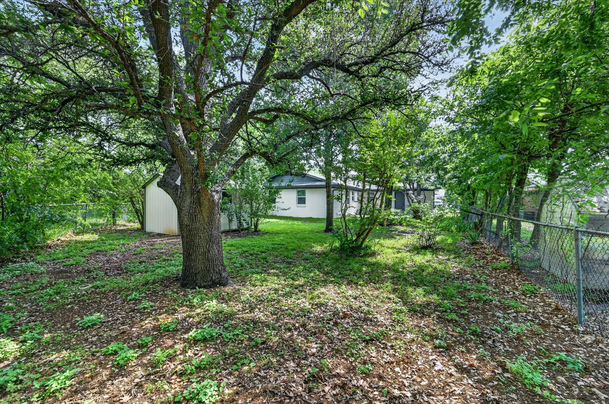 556 Hillery Street Burleson TX 76028