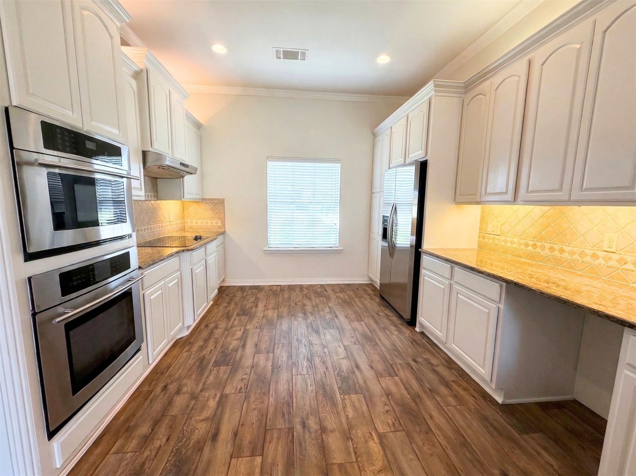 209 Clear Fork Trail Rhome TX 76078