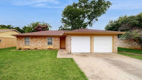 6118 Springwood Drive Arlington TX 76001