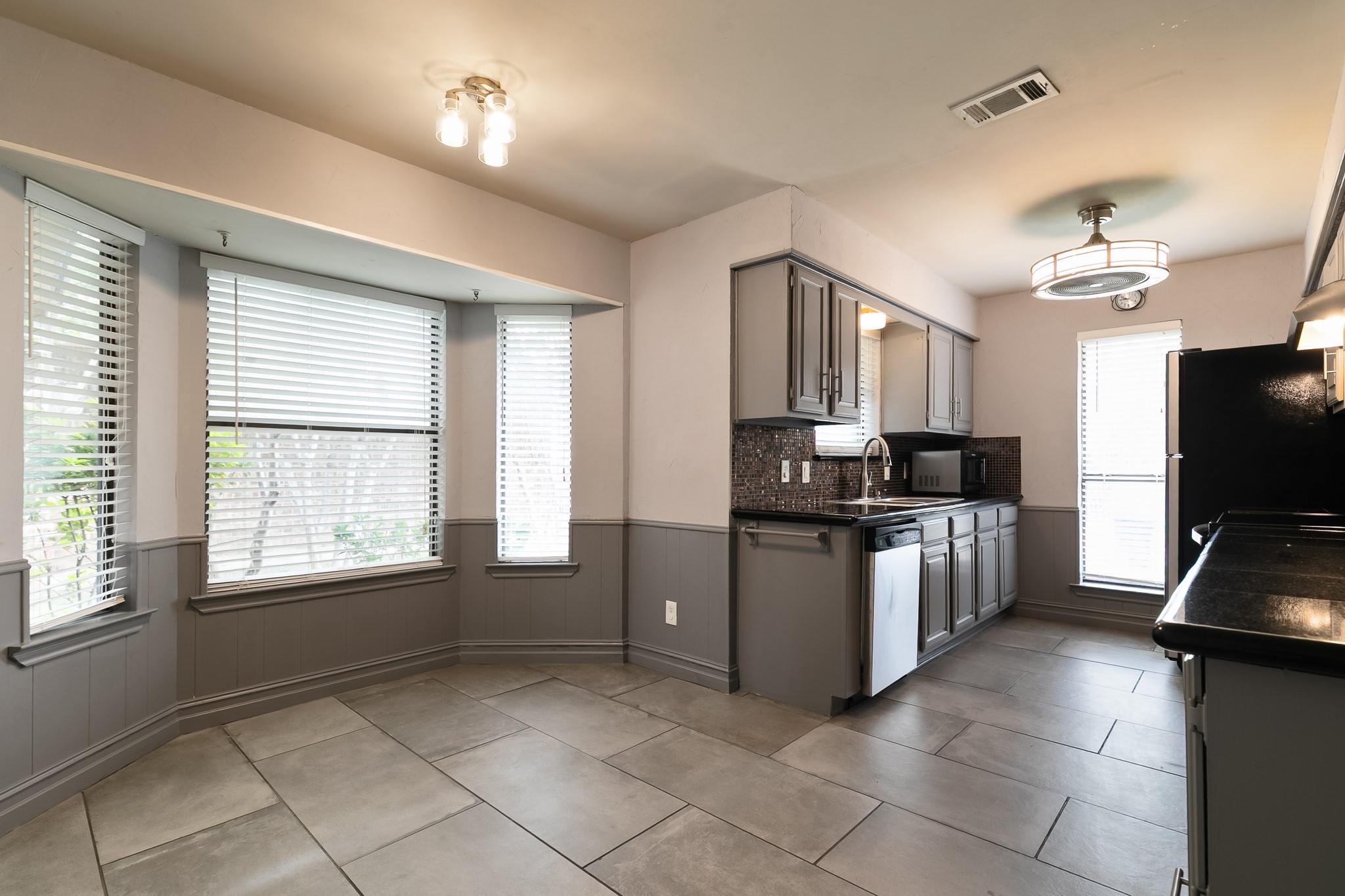 2031 Verlaine Drive Carrollton TX 75007
