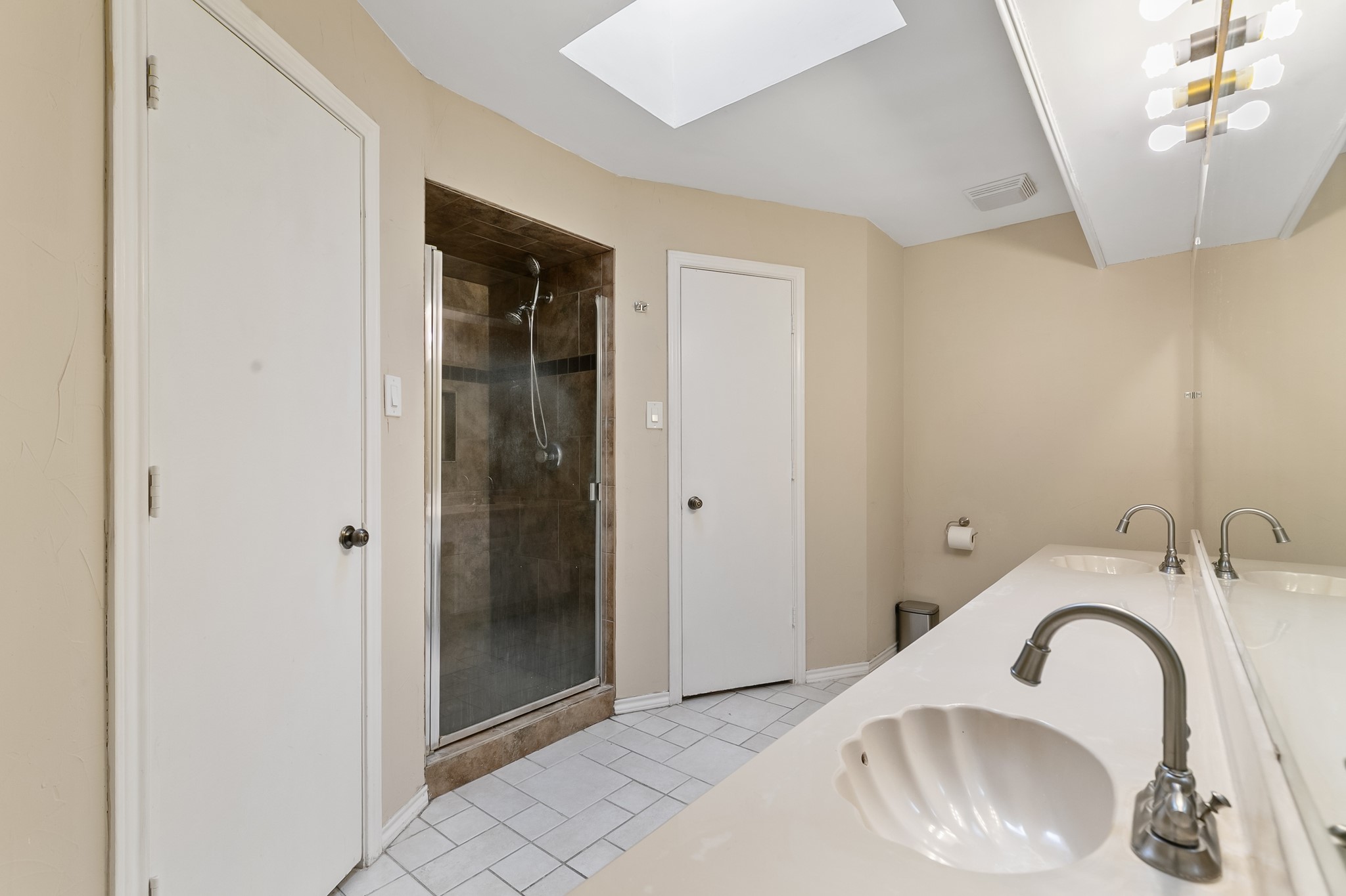 2031 Verlaine Drive Carrollton TX 75007
