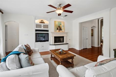 703 Heatherglen Drive Southlake TX 76092