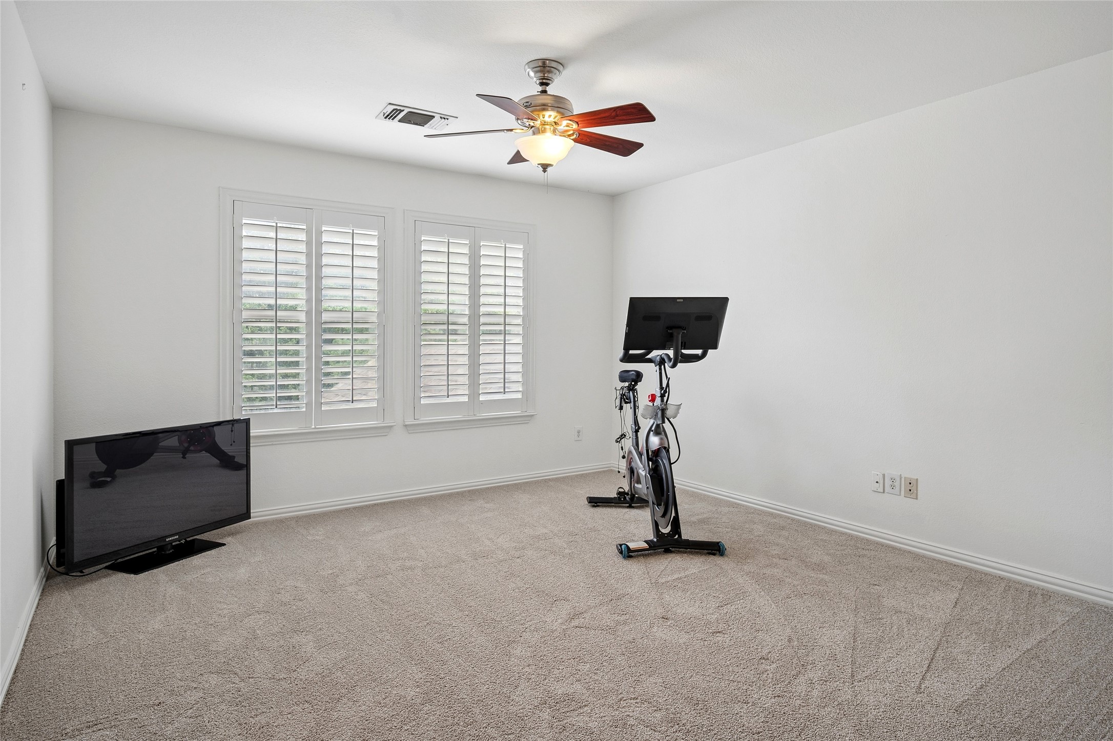 703 Heatherglen Drive Southlake TX 76092