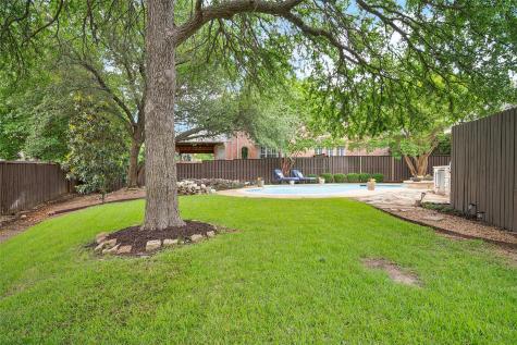 703 Heatherglen Drive Southlake TX 76092