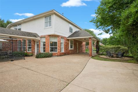 703 Heatherglen Drive Southlake TX 76092
