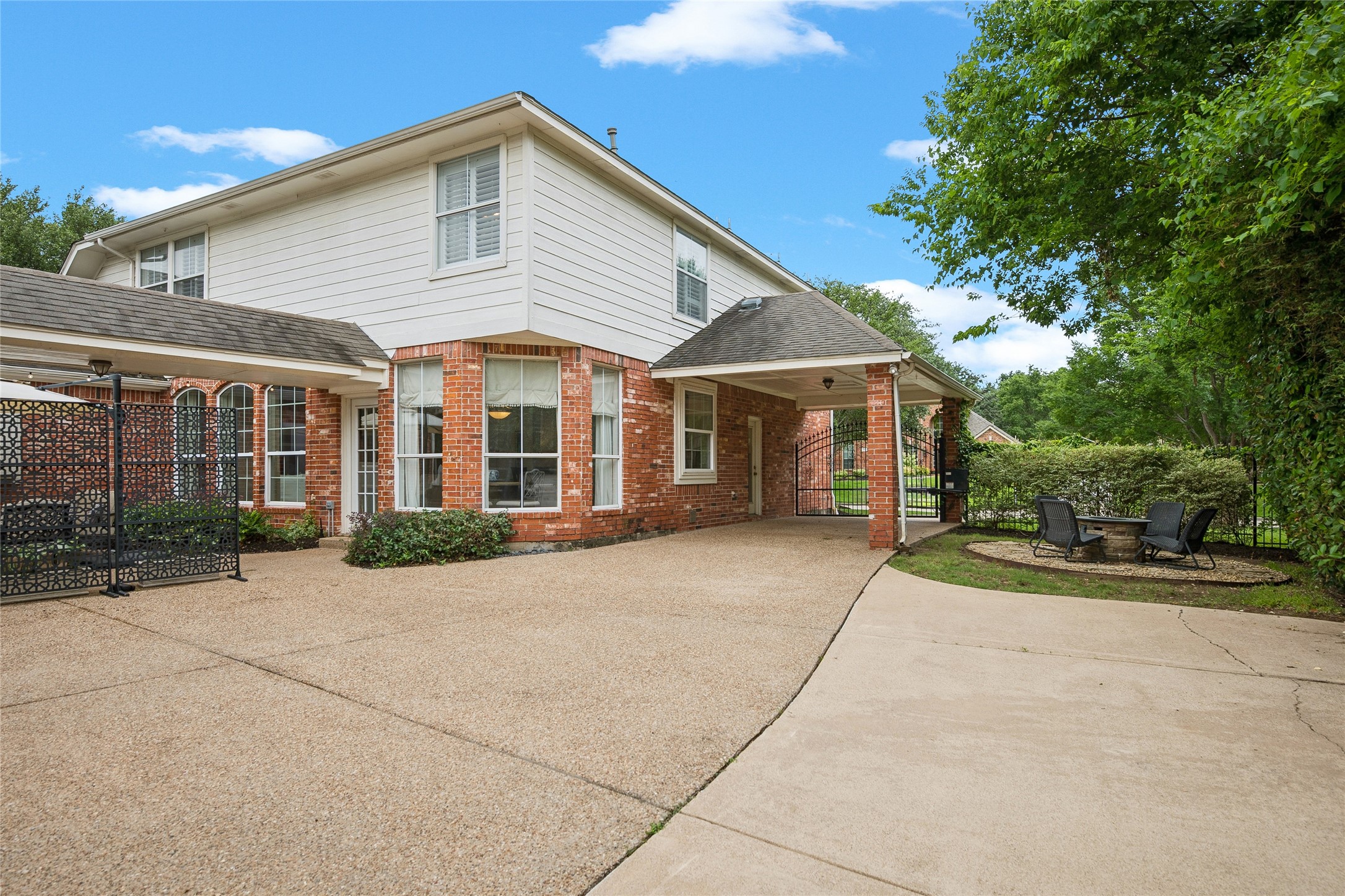 703 Heatherglen Drive Southlake TX 76092