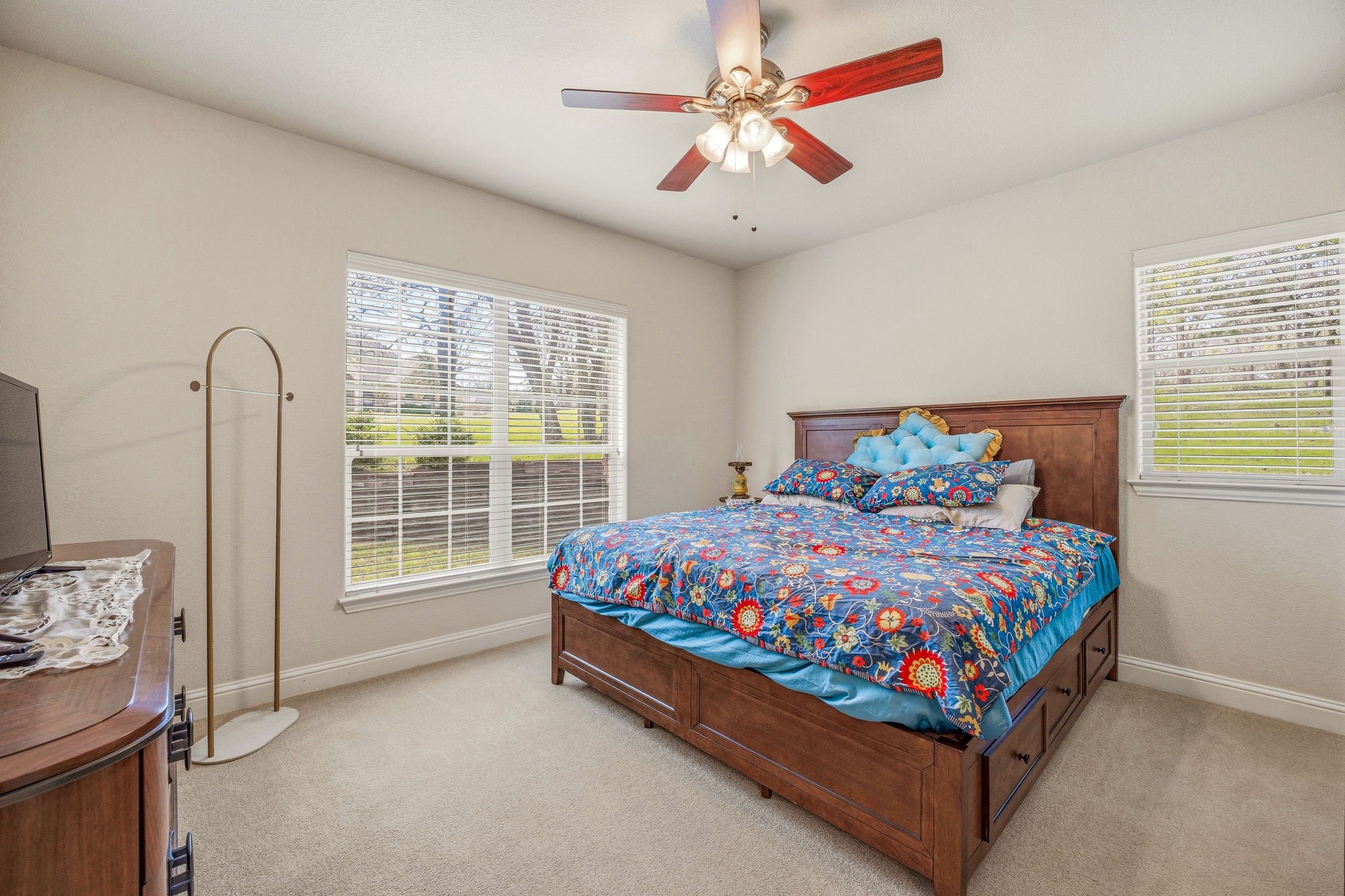 137 N Natural Spring Lane Azle TX 76020