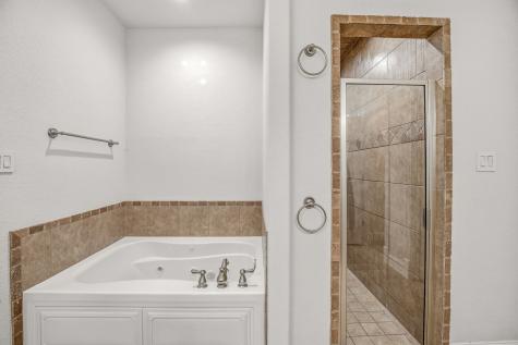 137 N Natural Spring Lane Azle TX 76020