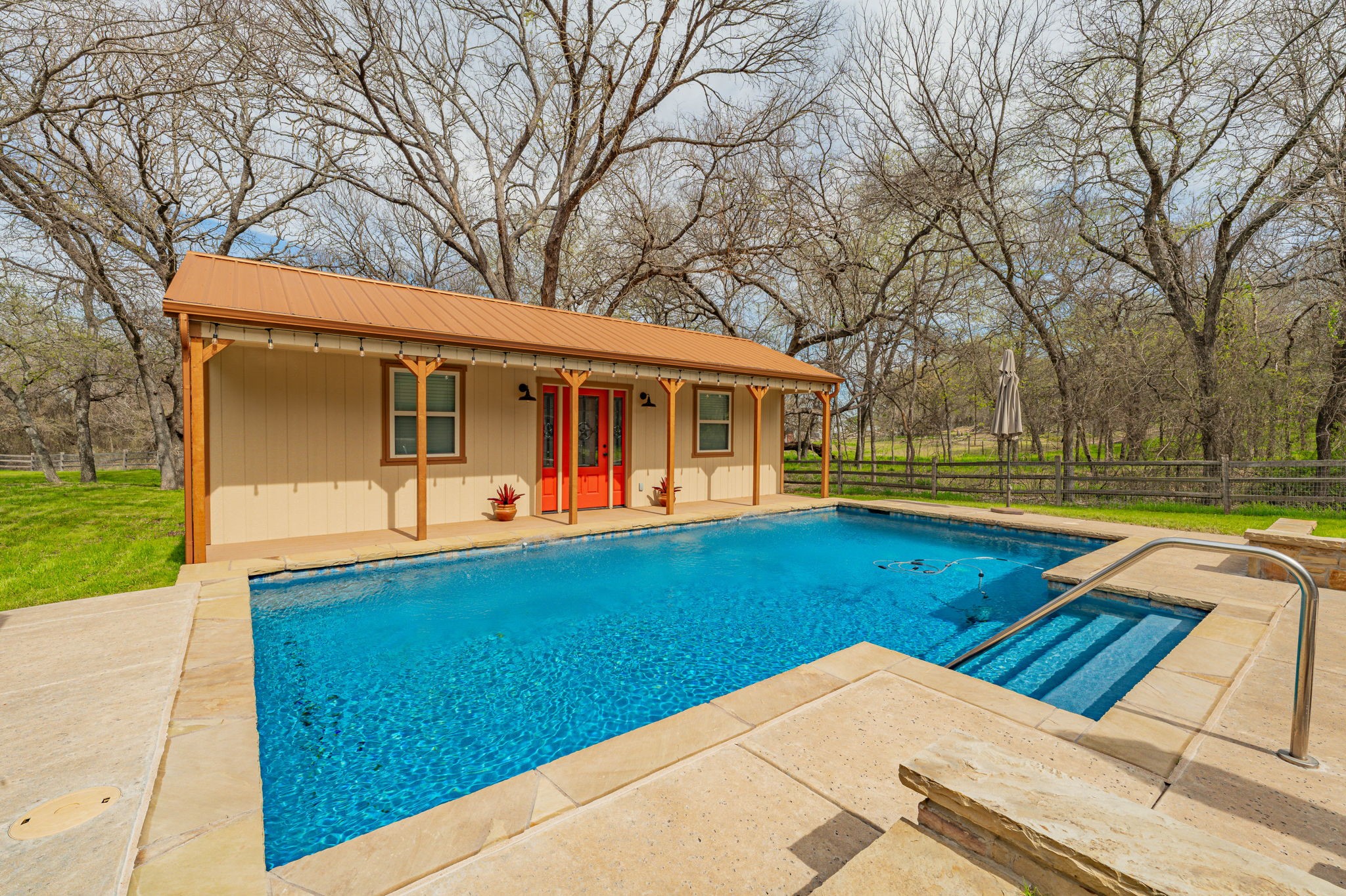 137 N Natural Spring Lane Azle TX 76020