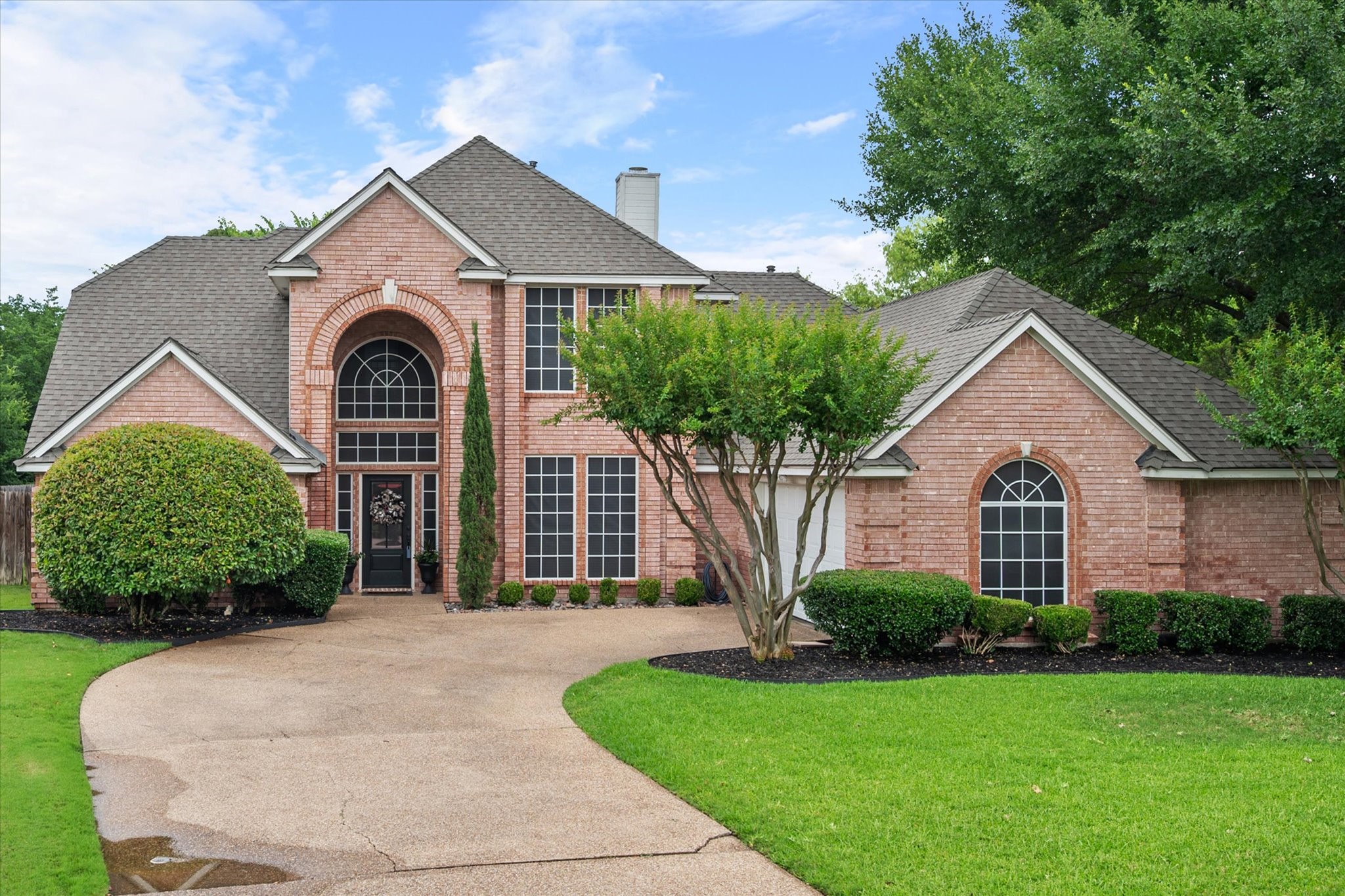 10 Waterwood Court Mansfield TX 76063