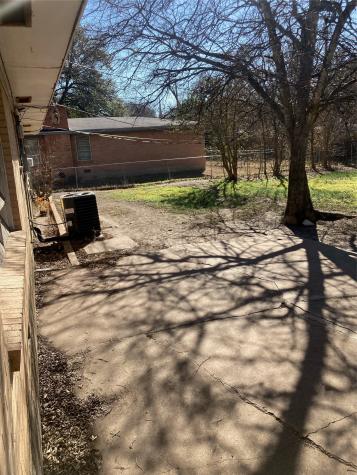 2408 Lake Air Drive Waco TX 76710