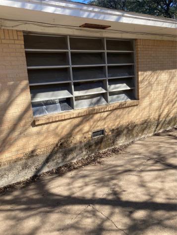 2408 Lake Air Drive Waco TX 76710
