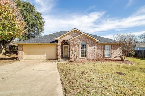 925 Jacobs Crossing Court Burleson TX 76028