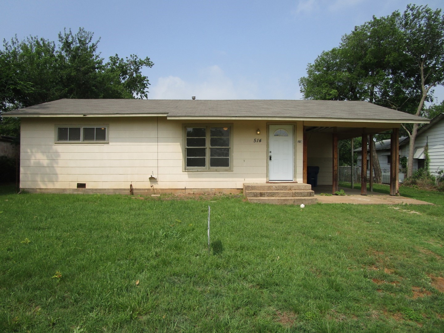514 S Avenue C Olney TX 76374