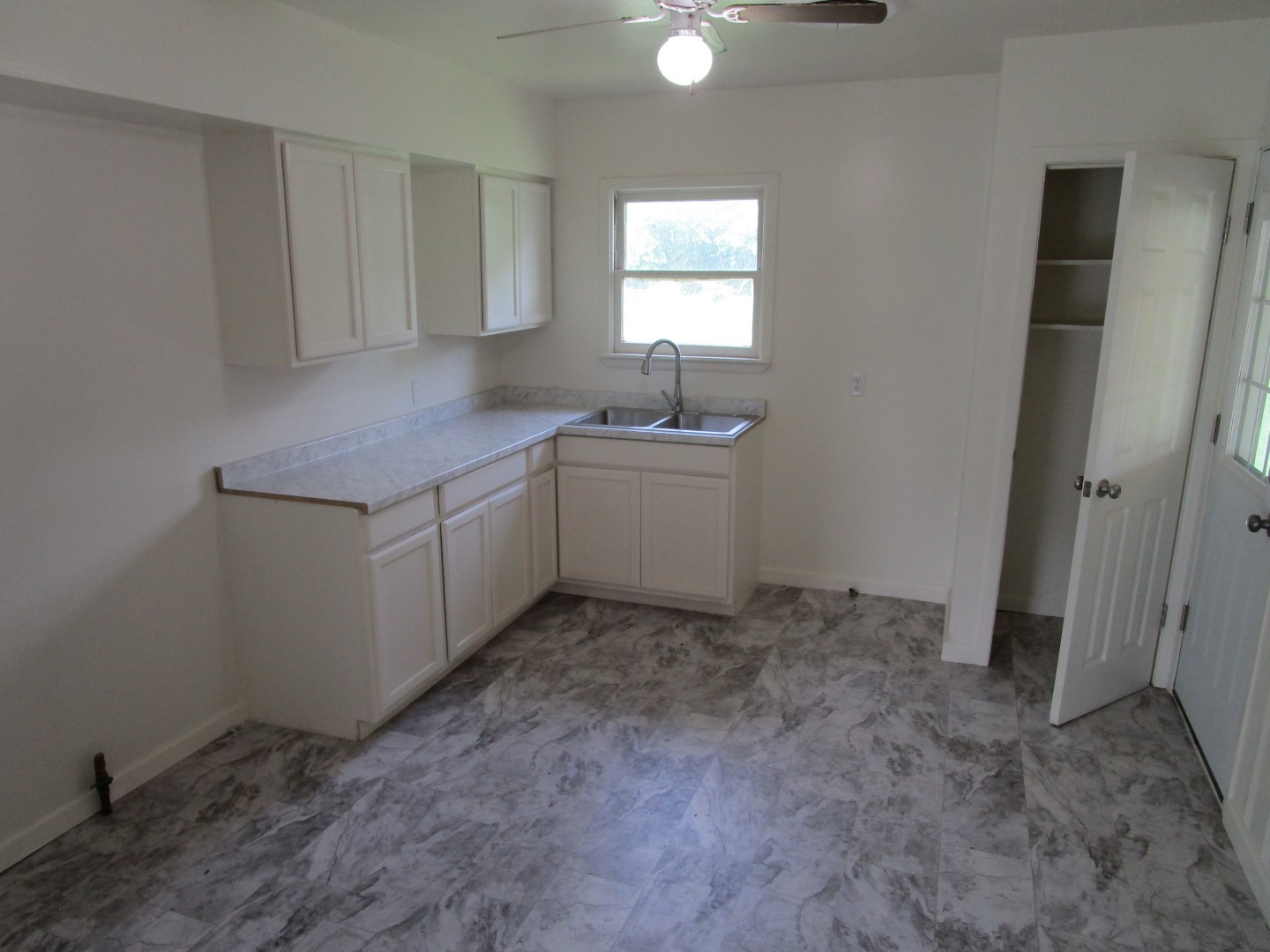 514 S Avenue C Olney TX 76374