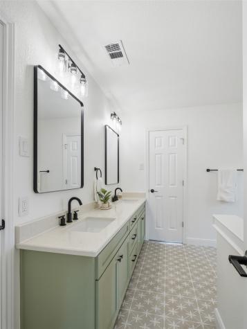 105 Meadow Oak Court Double Oak TX 75077