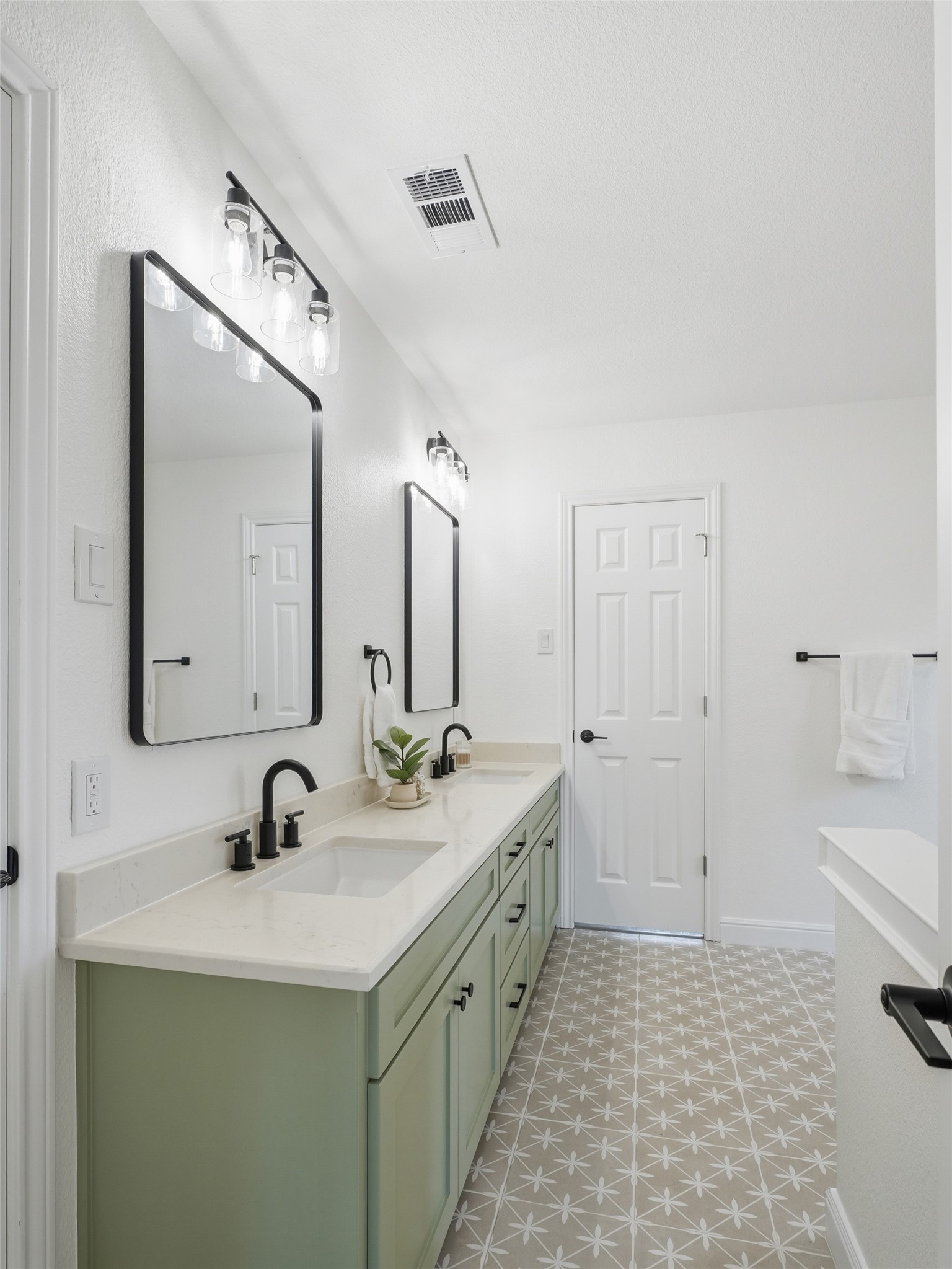 105 Meadow Oak Court Double Oak TX 75077