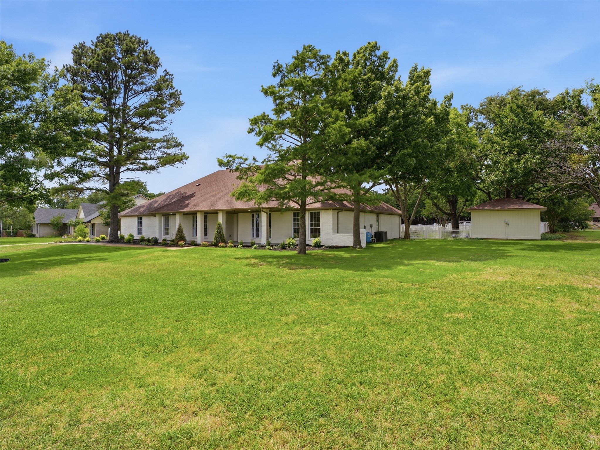 105 Meadow Oak Court Double Oak TX 75077