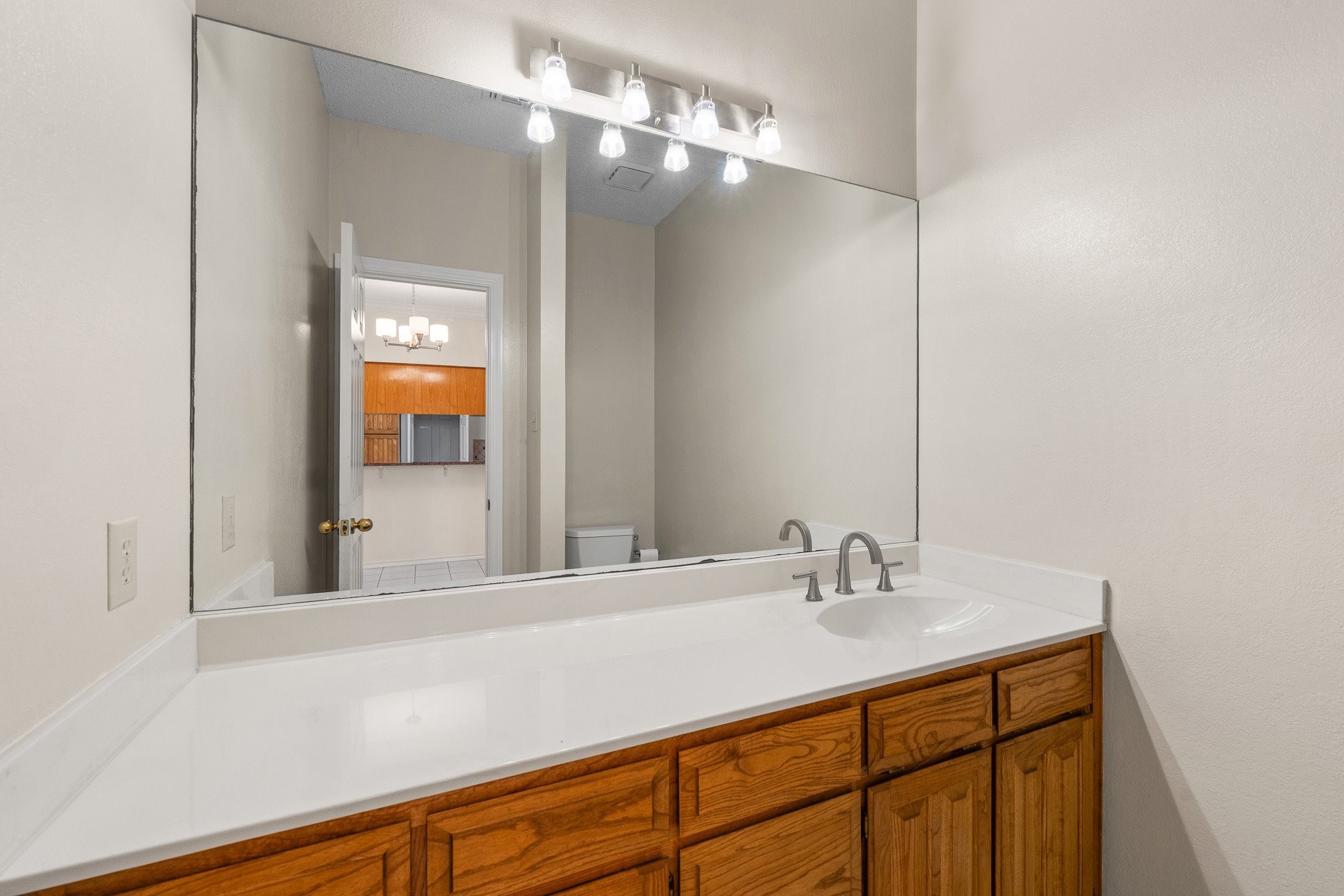 5956 River Bend Drive Benbrook TX 76132