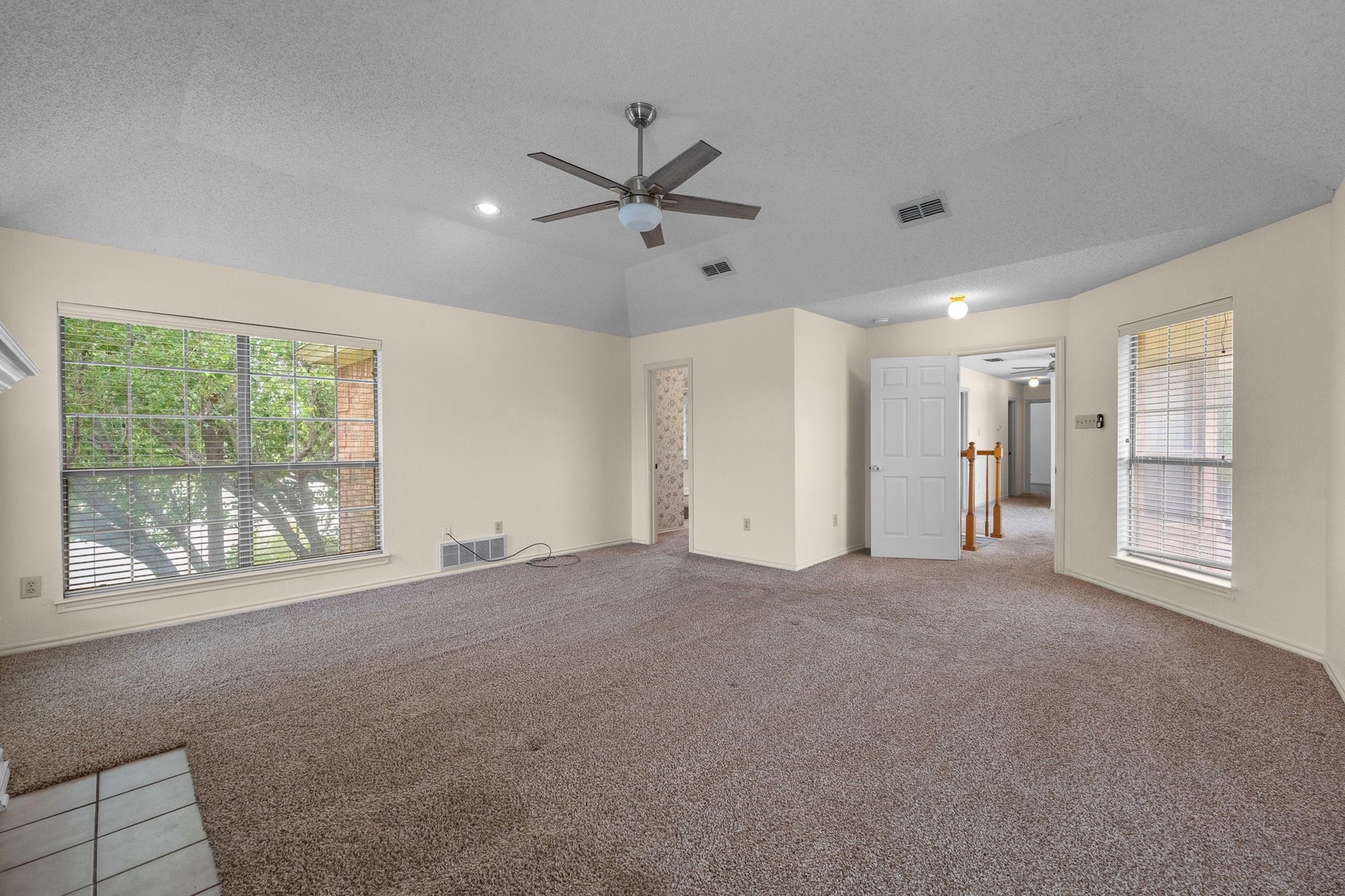 5956 River Bend Drive Benbrook TX 76132