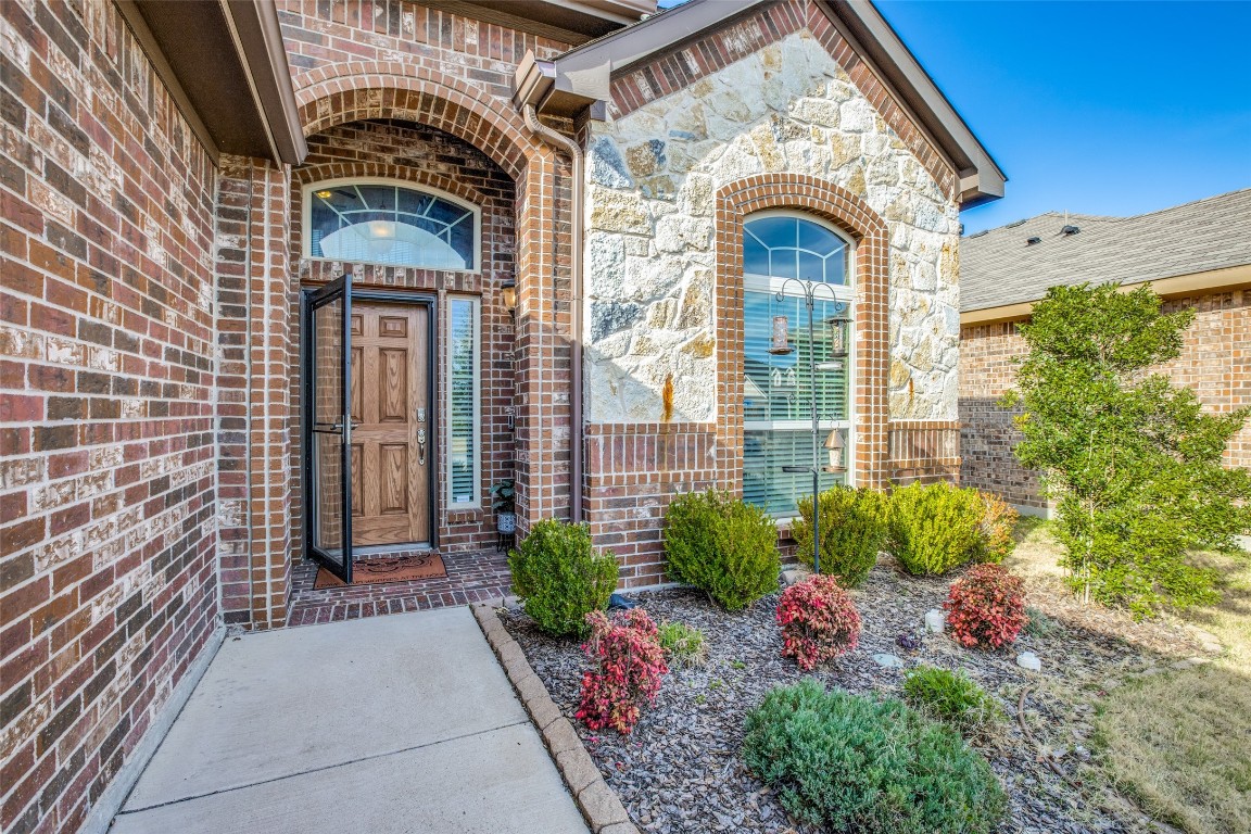 1204 Vaughna Drive Weatherford TX 76087