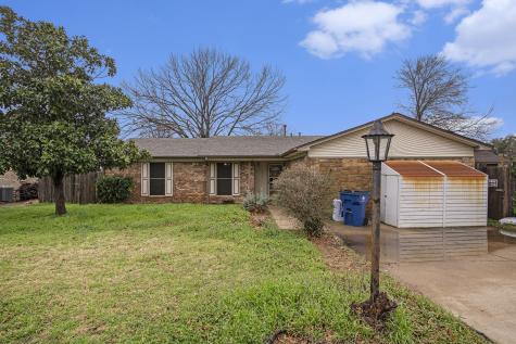 304 Hudson Avenue Crowley TX 76036