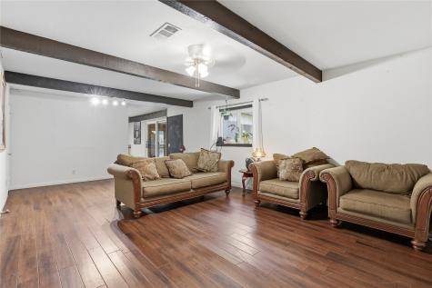 1517 Wiggins Road Maypearl TX 76064