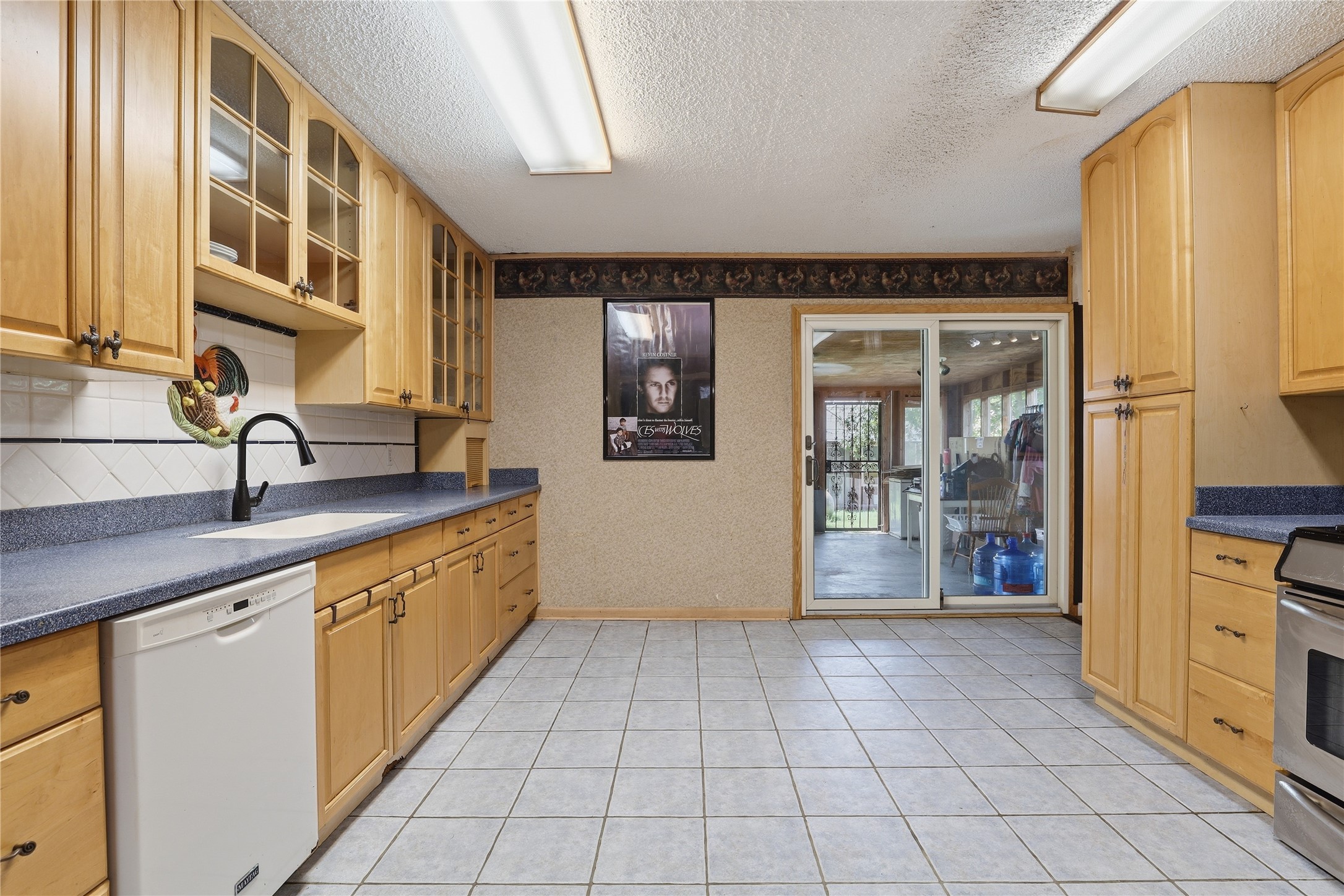 1517 Wiggins Road Maypearl TX 76064