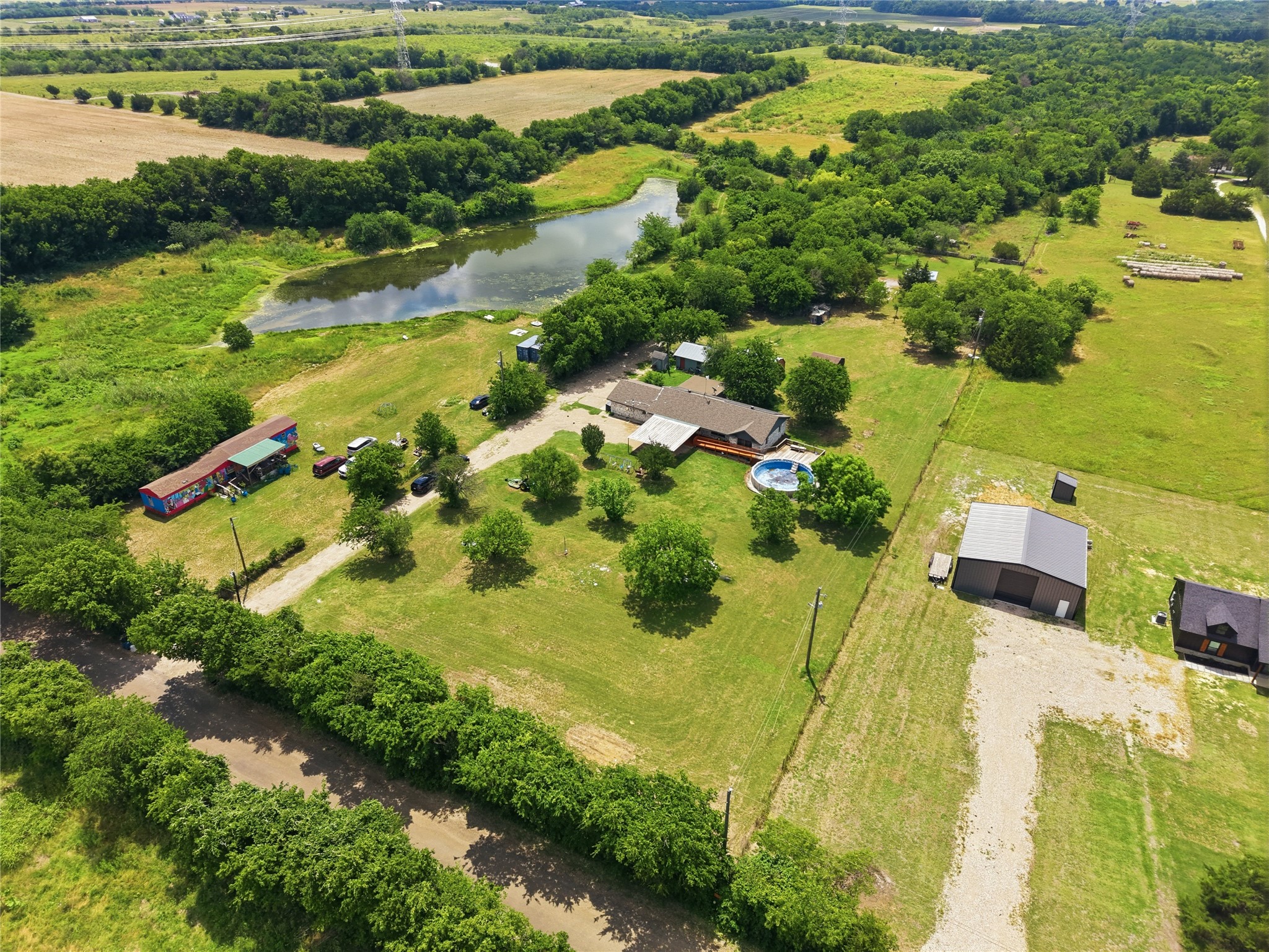 1517 Wiggins Road Maypearl TX 76064