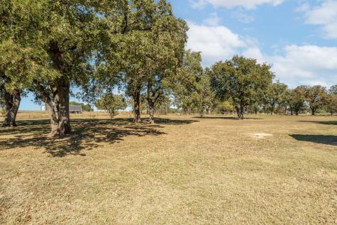 688 Private Road 1152 Stephenville TX 76401
