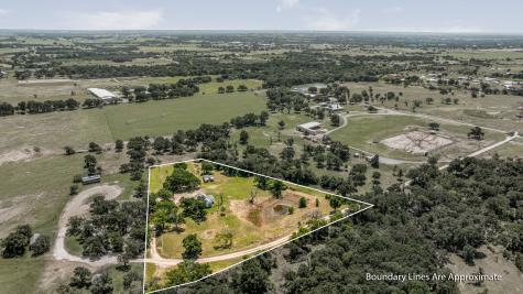688 Private Road 1152 Stephenville TX 76401