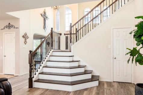 5448 Lori Valley Lane Fort Worth TX 76244