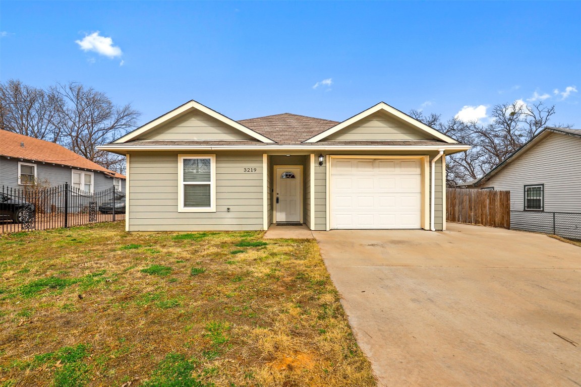 3219 Fitzhugh Avenue Fort Worth TX 76105