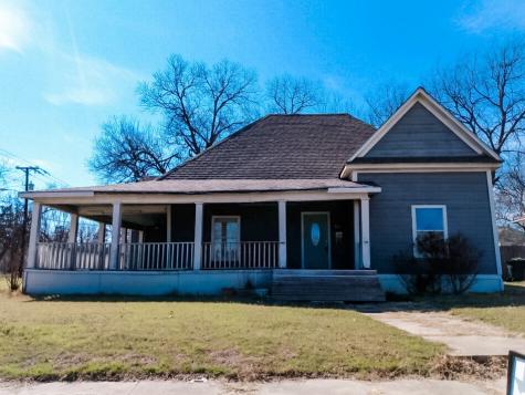 102 N Grand Avenue Sherman TX 75090