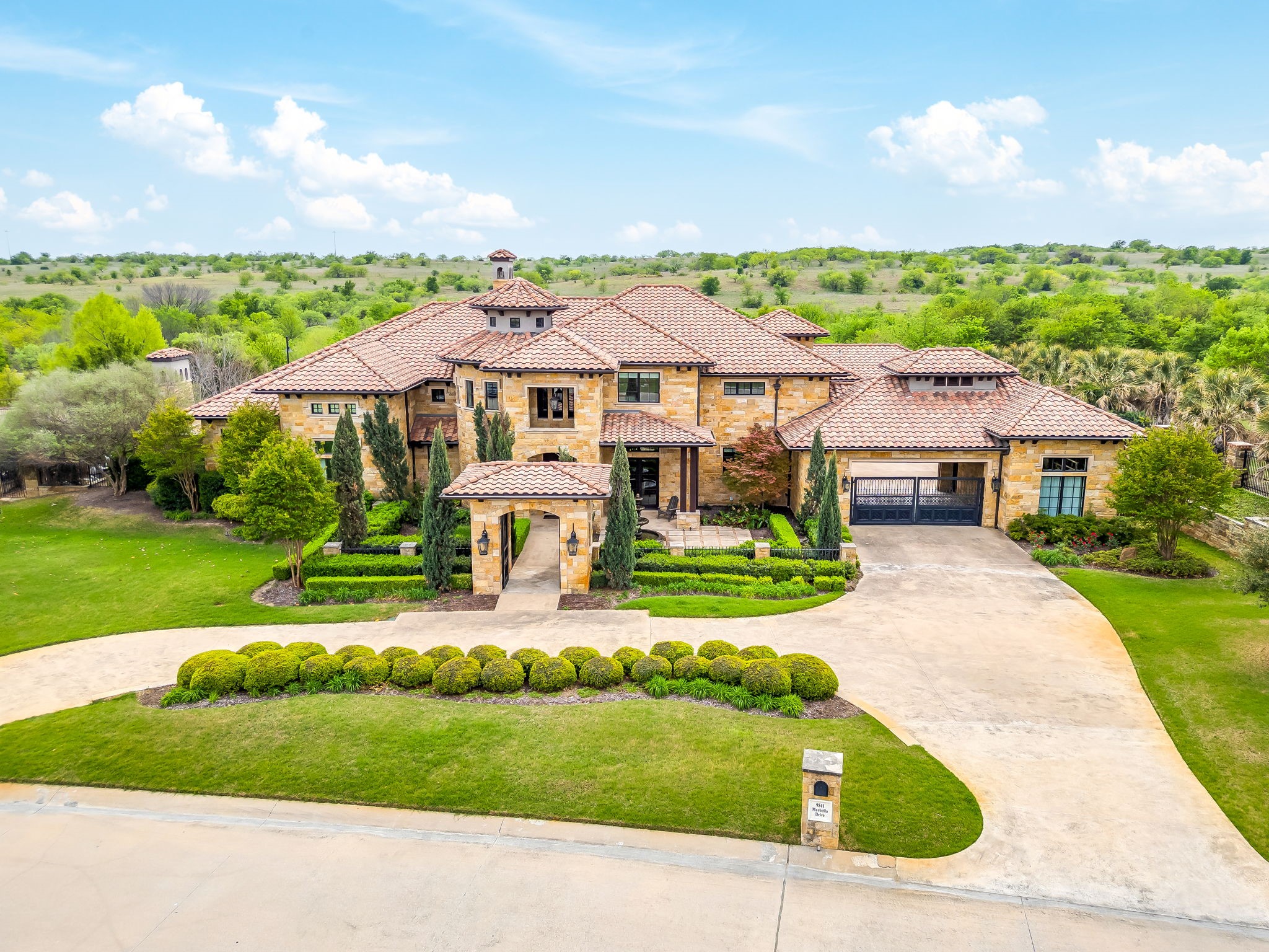 9541 Marbella Drive Fort Worth TX 76126