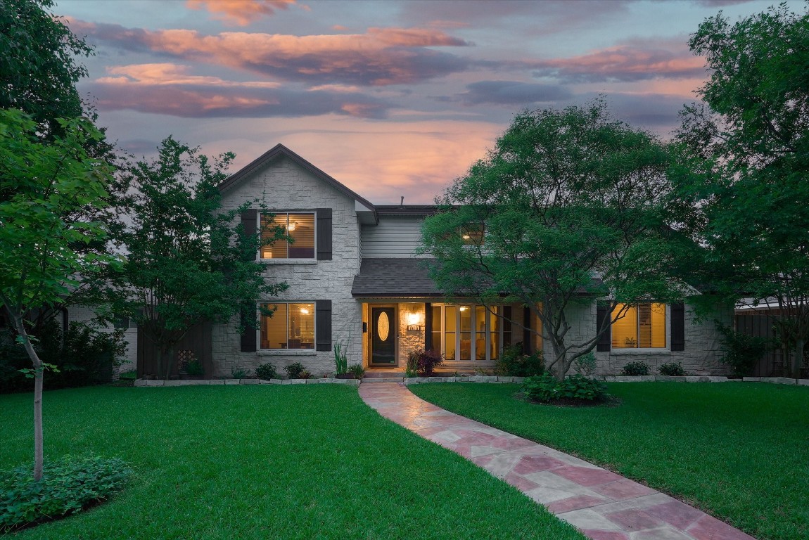 9419 Hunters Creek Drive Dallas TX 75243