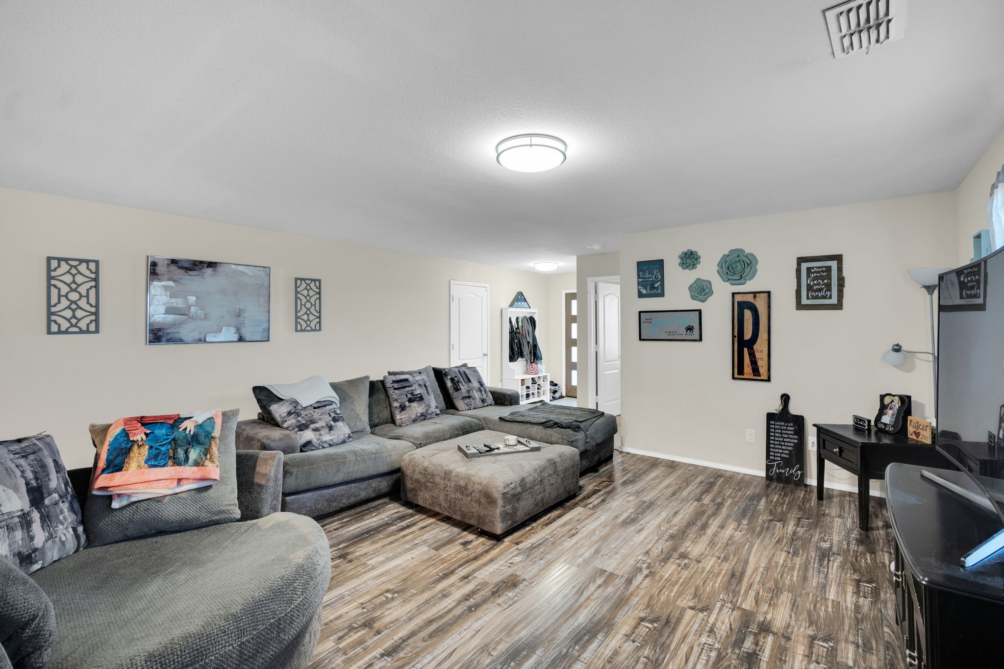 254 Equestrian Drive Waxahachie TX 75165