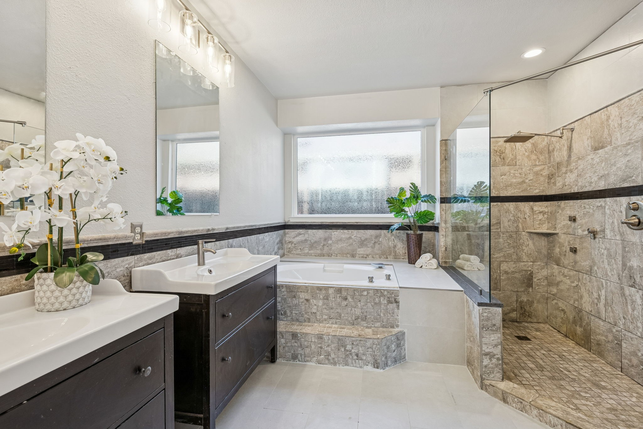 2900 Shadow Oak Court Flower Mound TX 75028