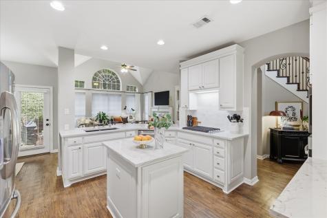 4200 Blue Grass Court Flower Mound TX 75028
