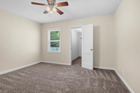 5441 Thomas Lane River Oaks TX 76114