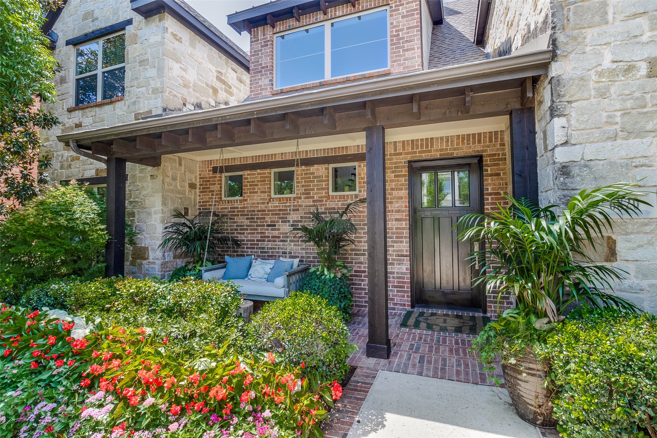 6820 Southridge Drive Dallas TX 75214