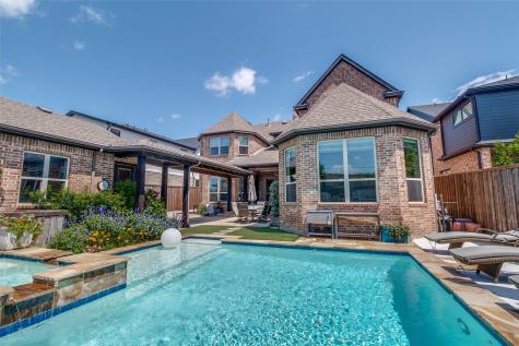 6820 Southridge Drive Dallas TX 75214