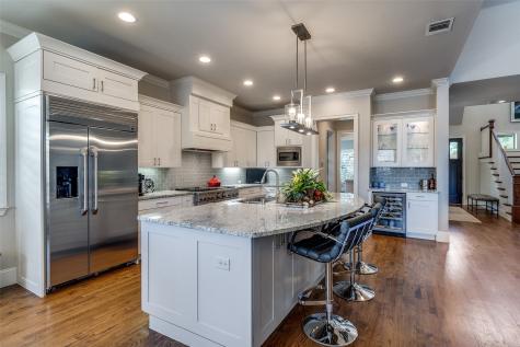 6820 Southridge Drive Dallas TX 75214
