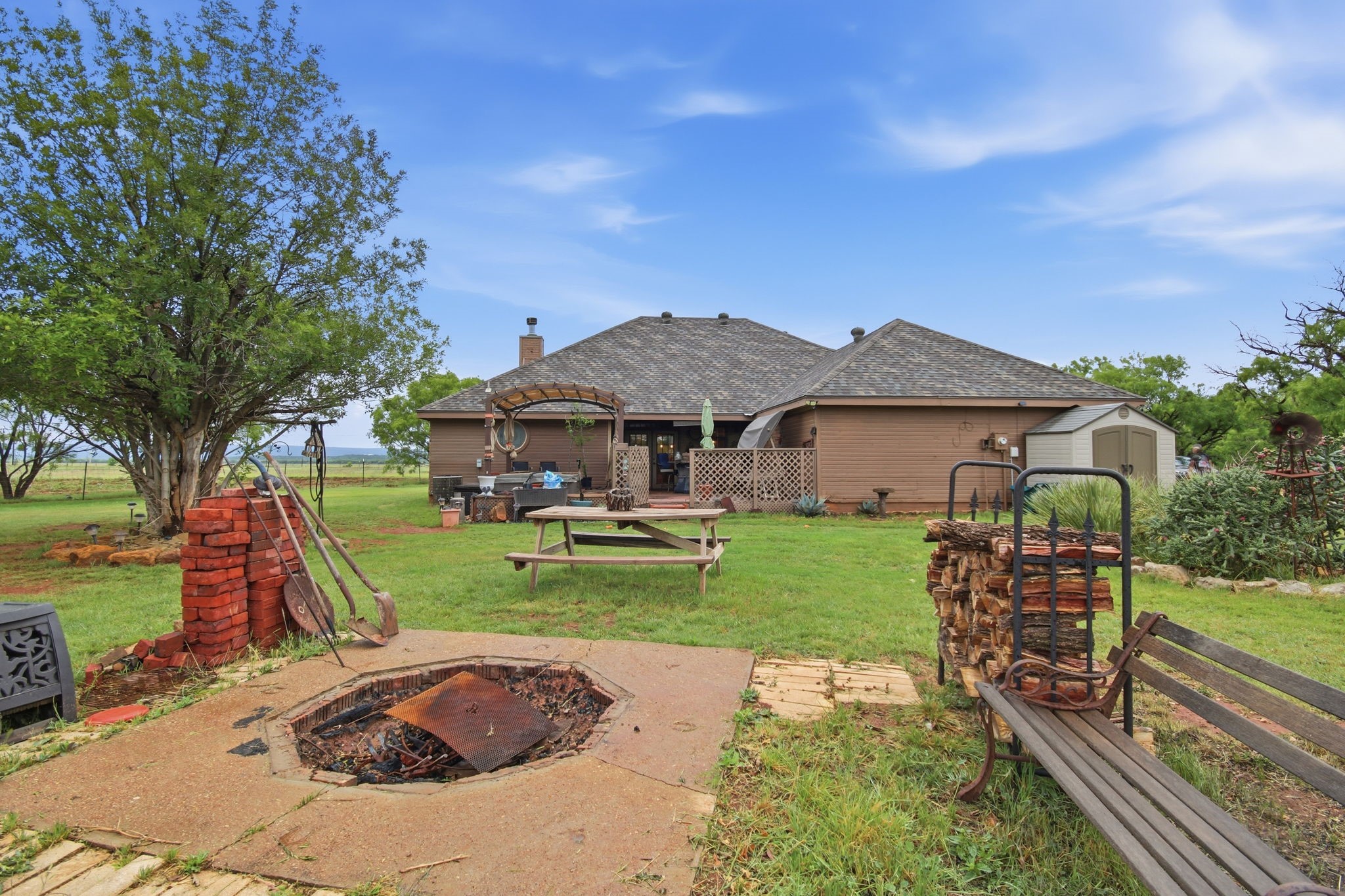 691 County Road 349 Merkel TX 79536