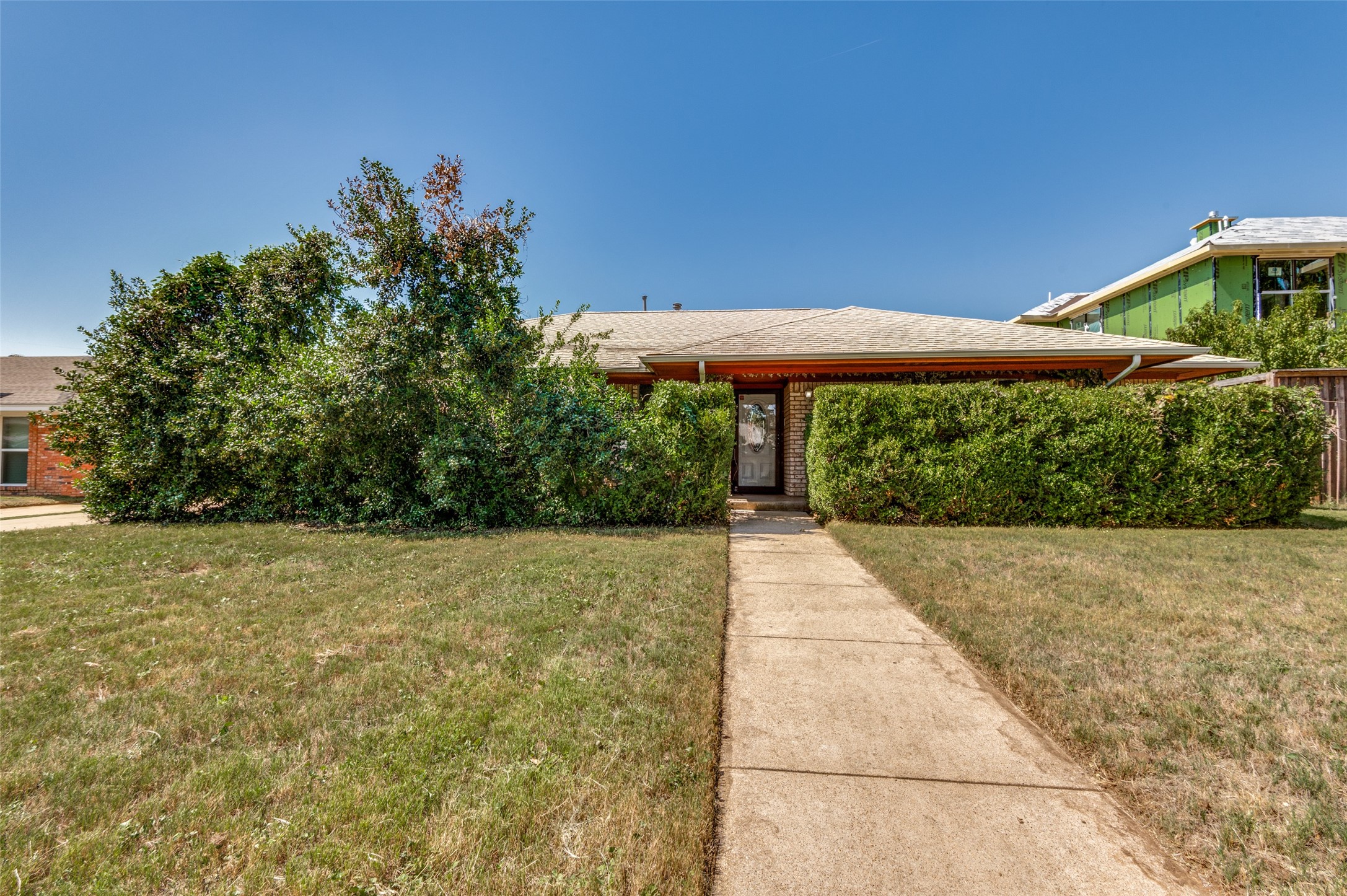 2713 Twinpost Court Irving TX 75062
