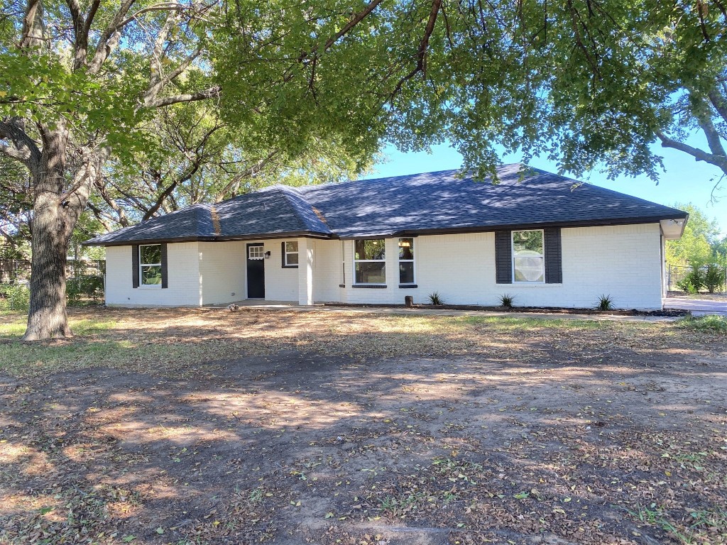 8132 County Road 518 Burleson TX 76028