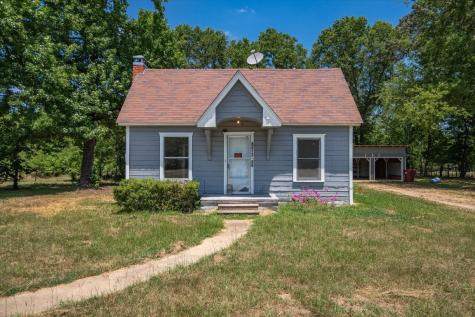 8312 Us Highway 80 Grand Saline TX 75140